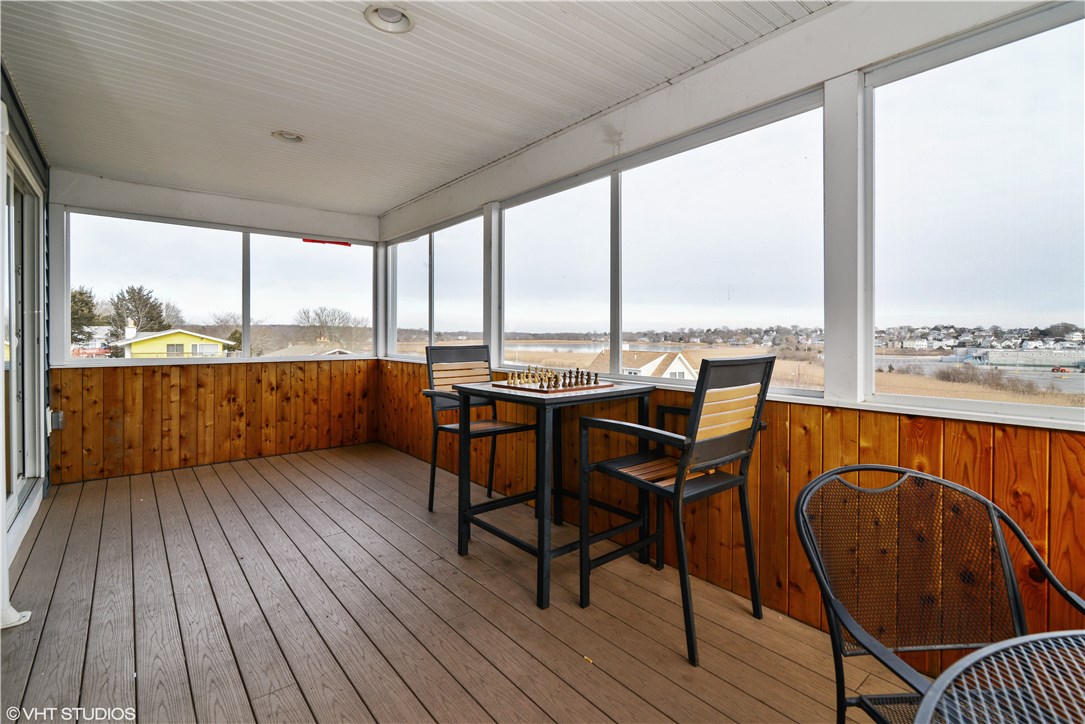 46 Conanicut Road Narragansett, RI 02882 - Photo 23 of 36