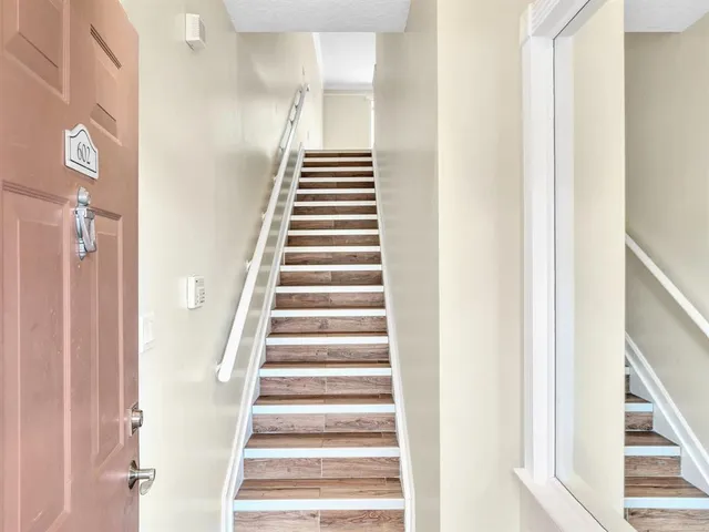 $3,400 | 2022 Alta Meadows Lane, Unit 602, Delray Beach, FL 33444