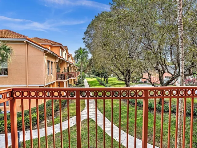 $3,400 | 2022 Alta Meadows Lane, Unit 602, Delray Beach, FL 33444