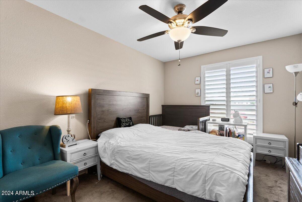 635 East Piping Rock Road Phoenix, AZ 85022 - Photo 19 of 26 Bedroom 2