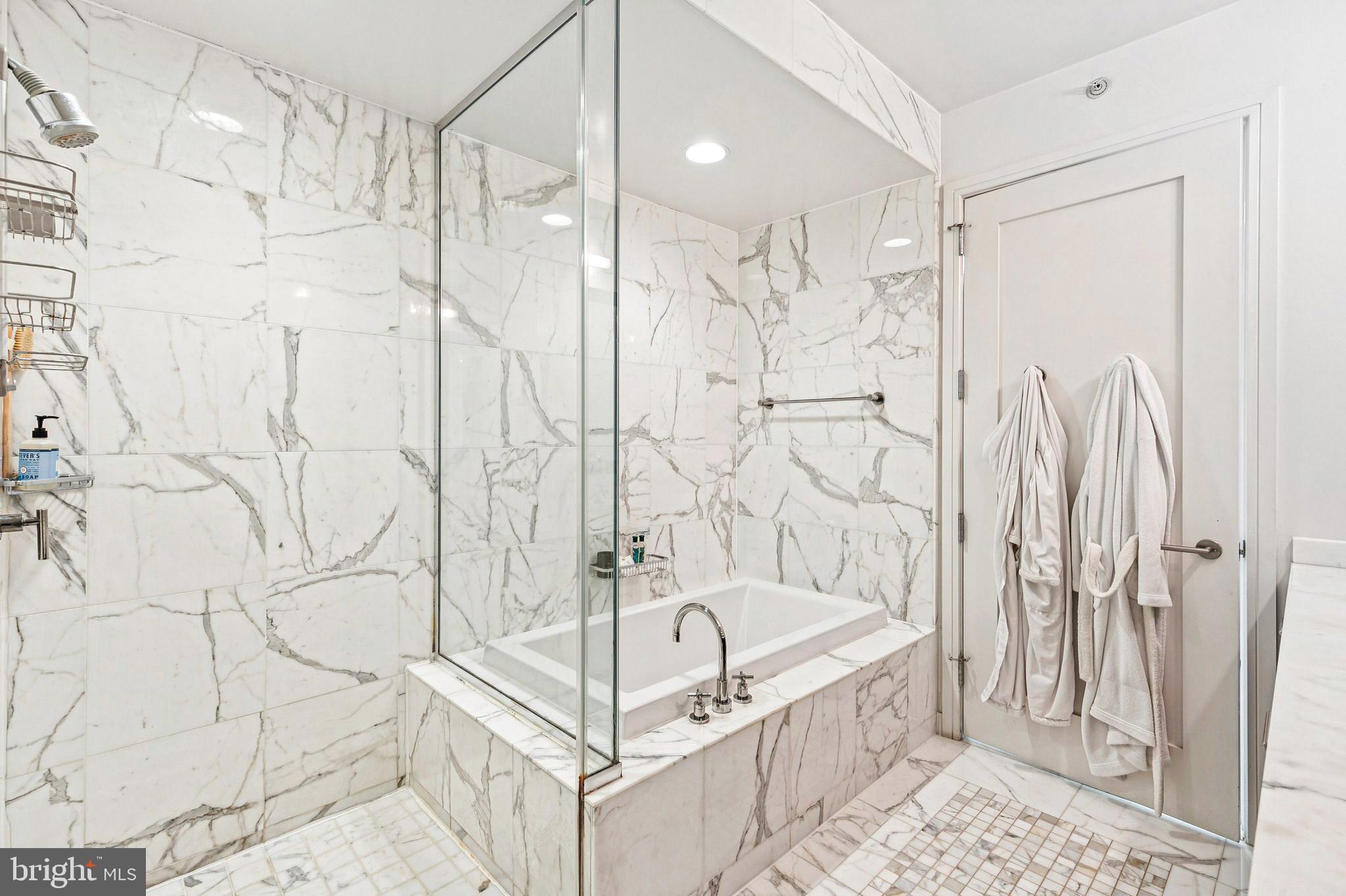 1414 South Penn Square, Unit 22D Philadelphia, PA 19102 - Photo 24 of 42