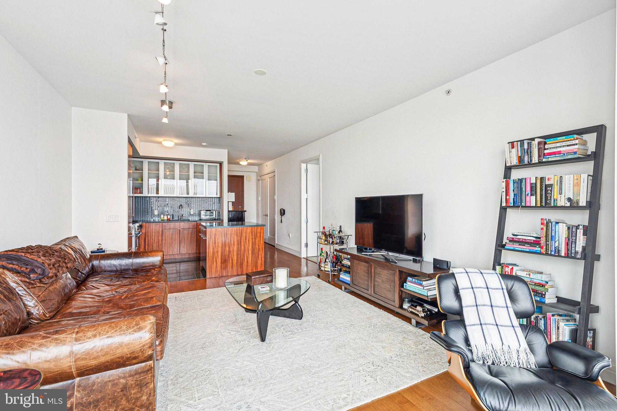 1414 South Penn Square, Unit 22D Philadelphia, PA 19102 - Photo 6 of 42