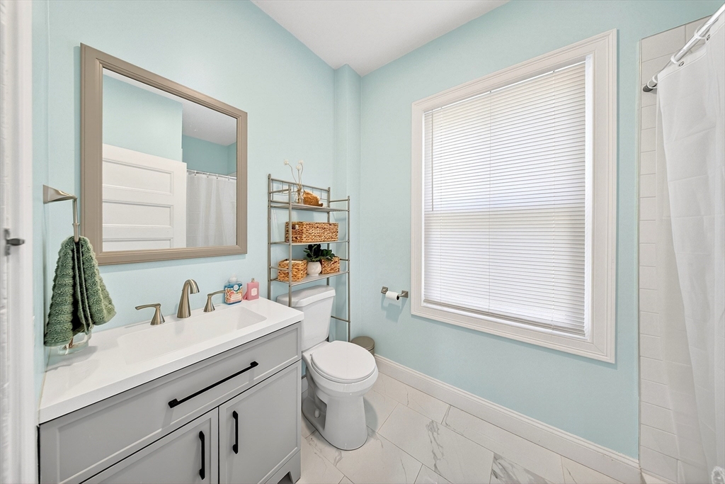 710 High Street Fall River, MA 02720 - Photo 22 of 37