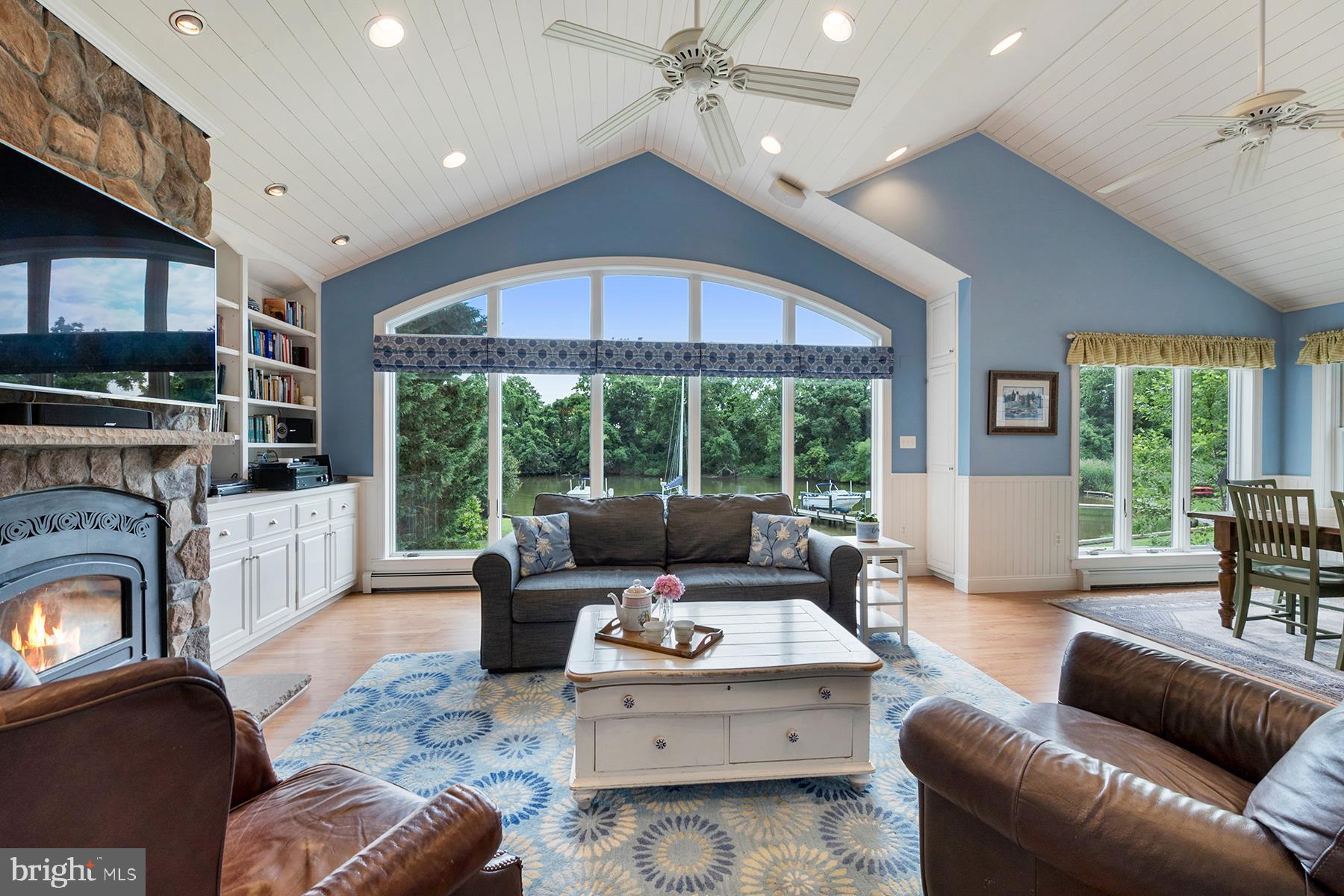 252 Providence Road Annapolis, MD 21409 - Photo 10 of 63 Pretty paneled ceiling and a wall of windows