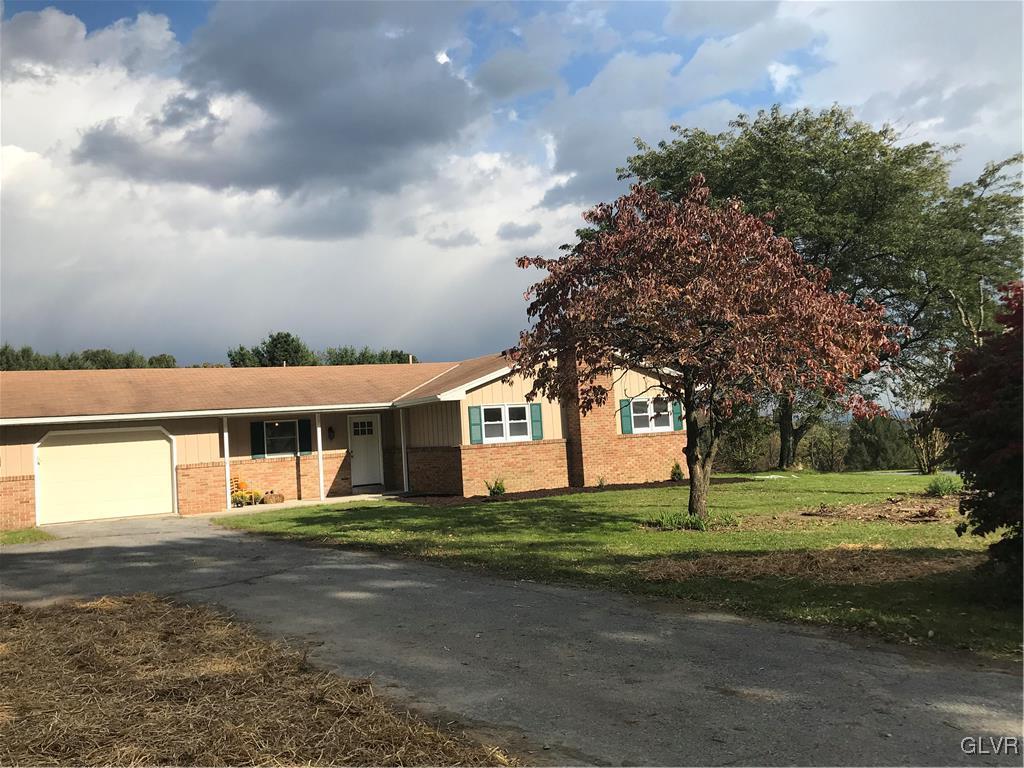 2957 Old Post Road Slatington, PA 18080 - Photo 3 of 26 Gallery Image 3
