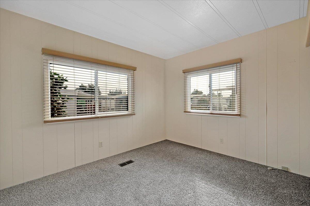 1155 Pease Road, Unit 511 Yuba City, CA 95991 - Photo 6 of 35 a view of an empty room with a window