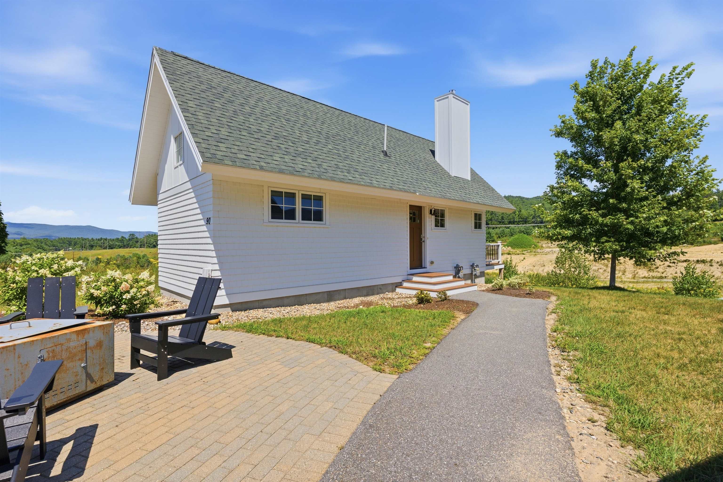 90 Lafayette Road, Unit I Thornton, NH 03285 - Photo 3 of 48 Gallery Image 3