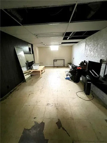 $229,000 | 406 Vine Street, Jeannette, PA 15644