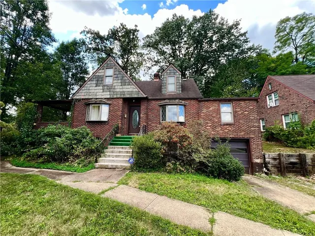 $229,000 | 406 Vine Street, Jeannette, PA 15644