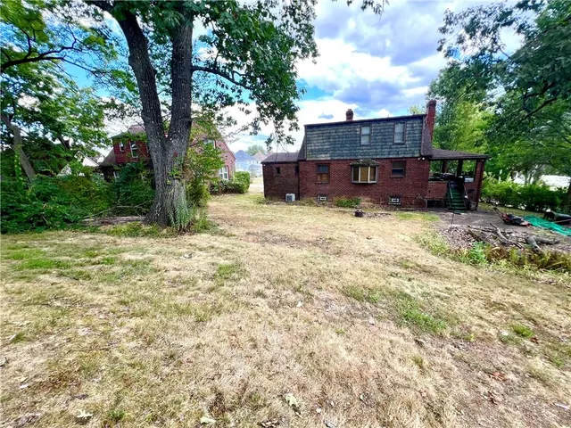 $229,000 | 406 Vine Street, Jeannette, PA 15644