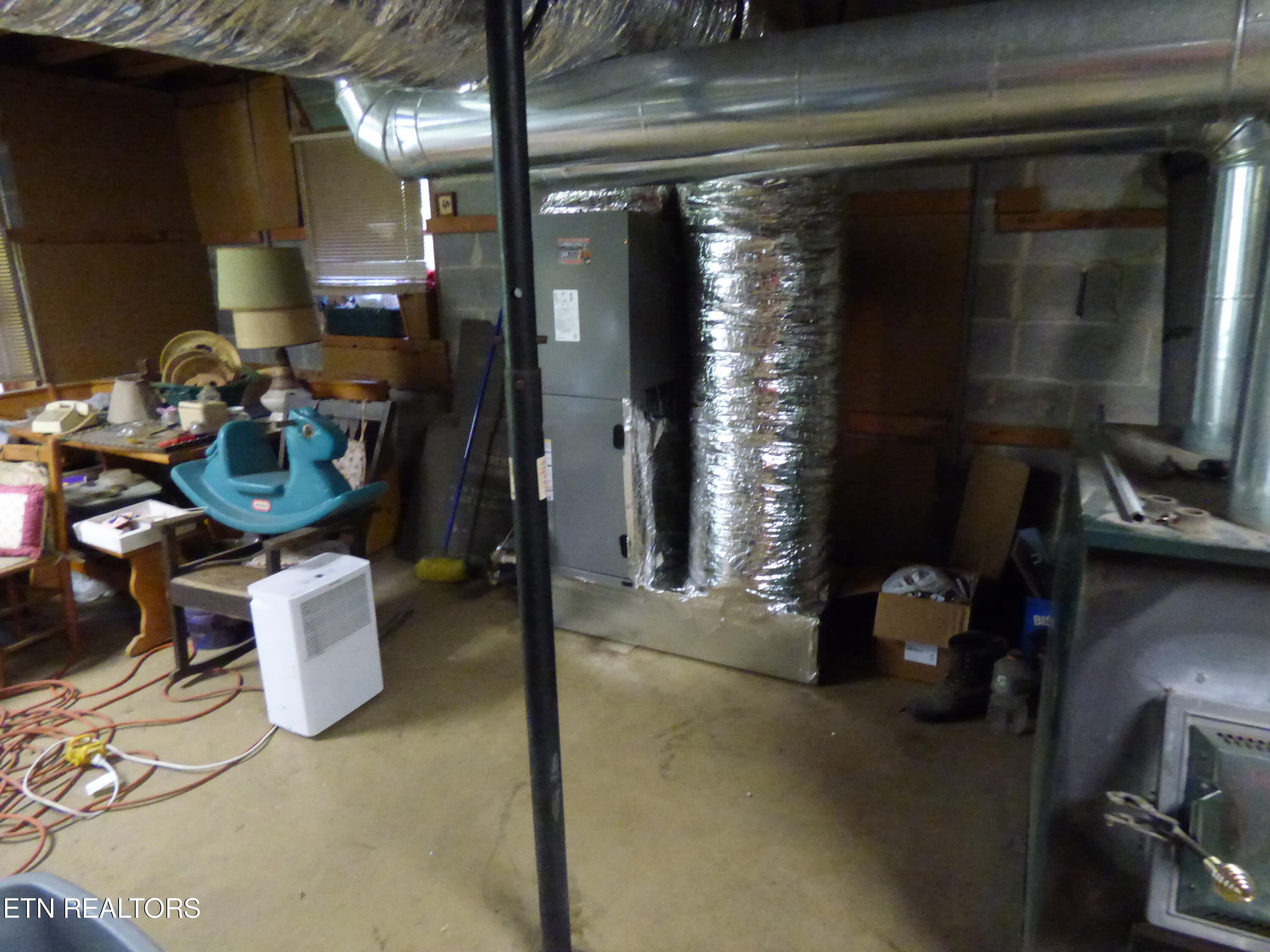 458 Pomona Road Crossville, TN 38571 - Photo 47 of 59 P1070803