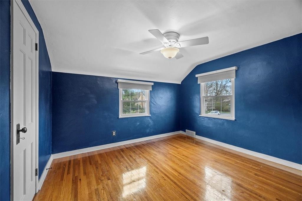 200 Hartle Road Glenshaw, PA 15116 - Photo 17 of 24 a view of empty room with window