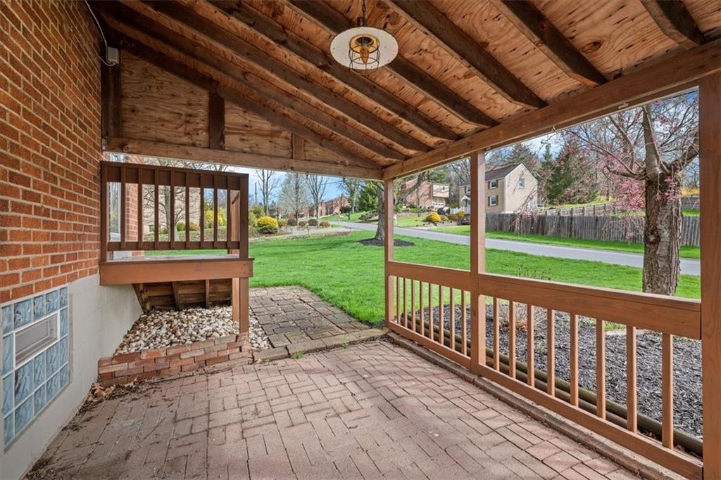 200 Hartle Road Glenshaw, PA 15116 - Photo 19 of 24 a garden view with a seating space