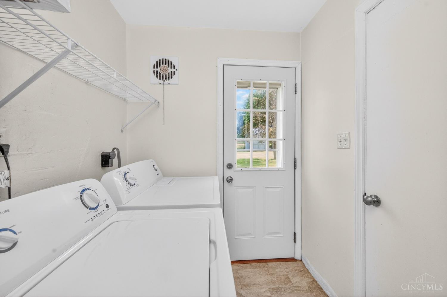 7987 West Chester Road West Chester, OH 45069 - Photo 14 of 37 Gallery Image 14
