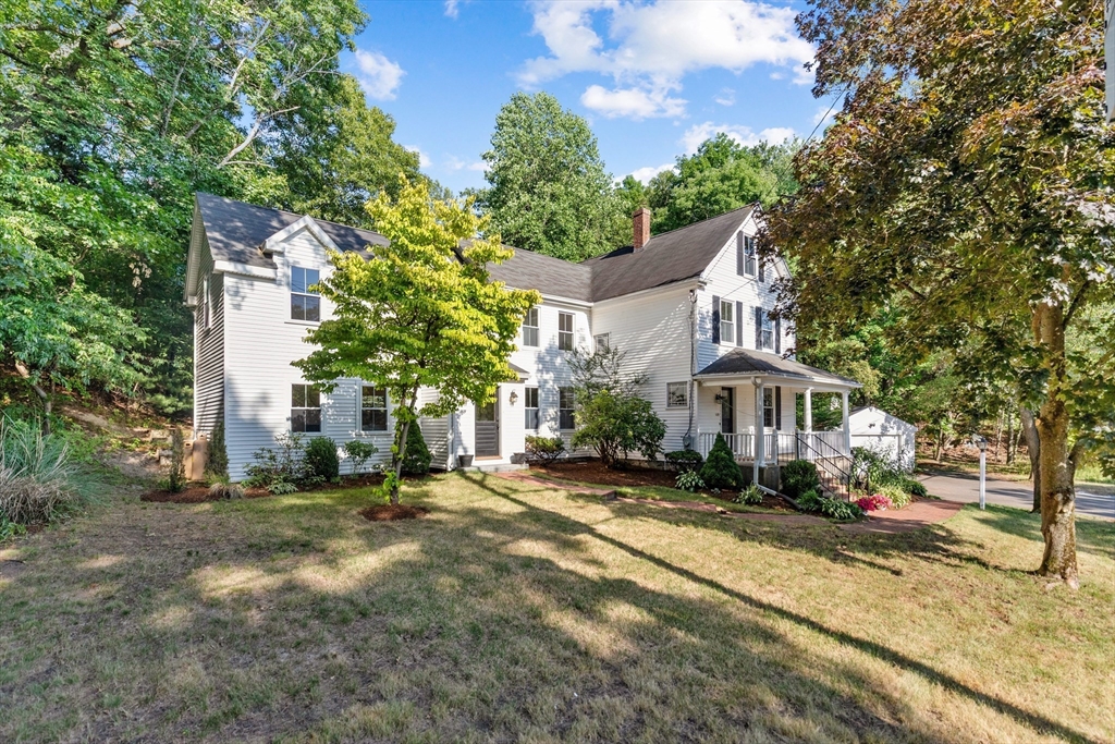 109 Grove Street Lexington, MA 02420 - Photo 3 of 35