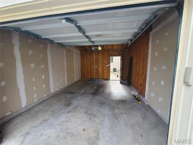 $1,800 | 3256 Domain Street, St. Charles, MO 63301