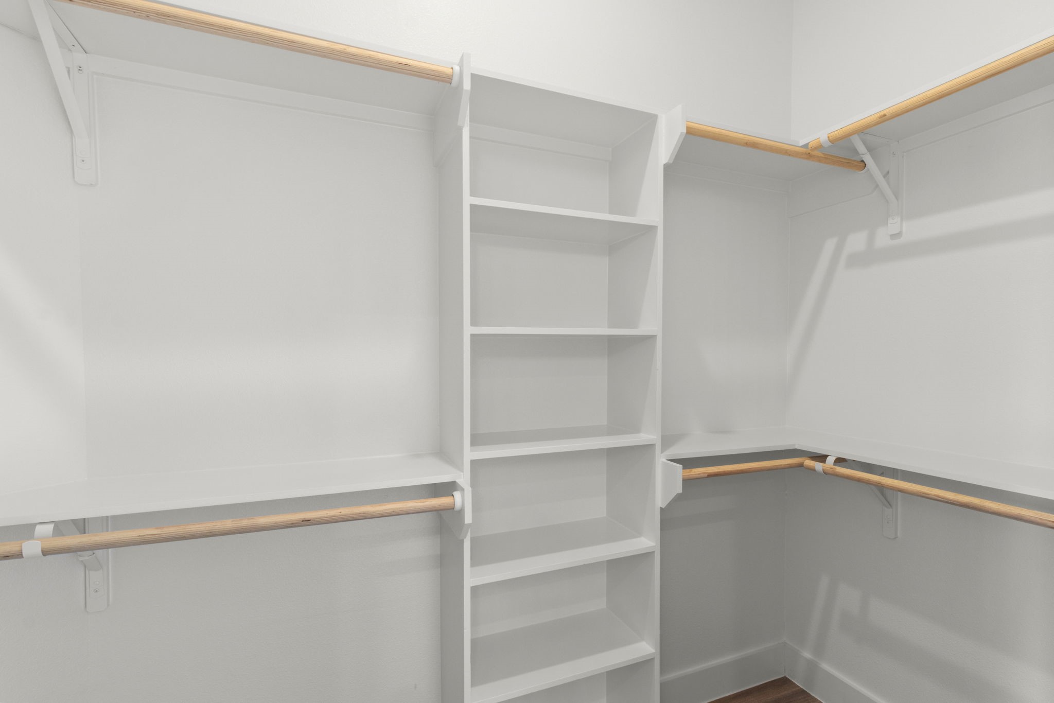 5512 Hardy Street Houston, TX 77009 - Photo 26 of 39 a view of an empty walk in closet