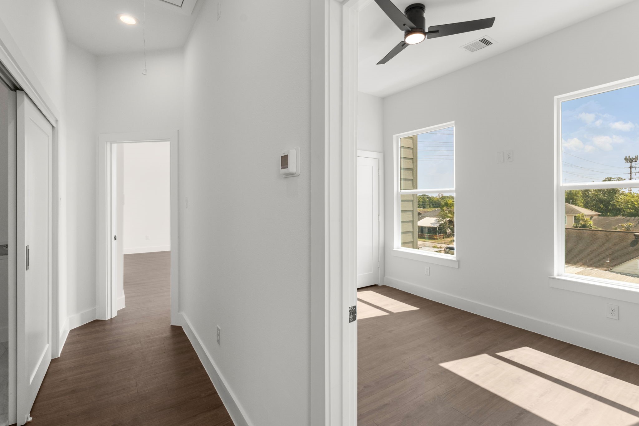 5512 Hardy Street Houston, TX 77009 - Photo 27 of 39 a view of hallway with windows