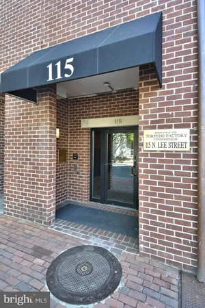 a view of entryway door