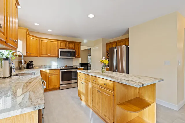 $499,000 | 7 Moyse Road, Winterport, ME 04496