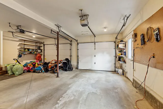 $499,000 | 7 Moyse Road, Winterport, ME 04496