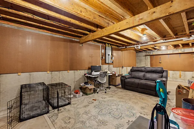 $499,000 | 7 Moyse Road, Winterport, ME 04496