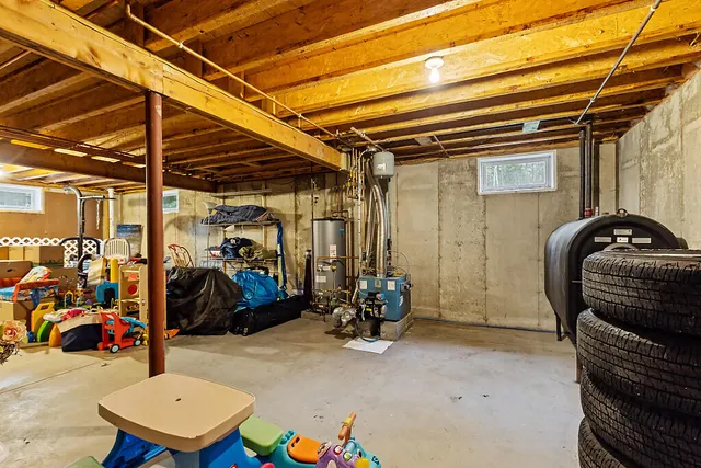 $499,000 | 7 Moyse Road, Winterport, ME 04496