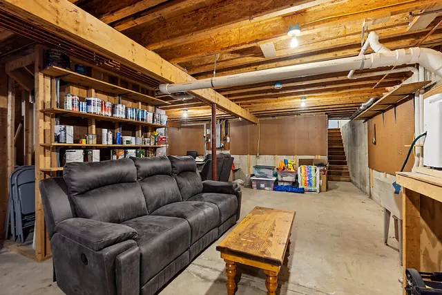 $499,000 | 7 Moyse Road, Winterport, ME 04496