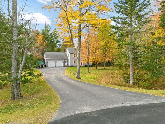 $499,000 | 7 Moyse Road, Winterport, ME 04496