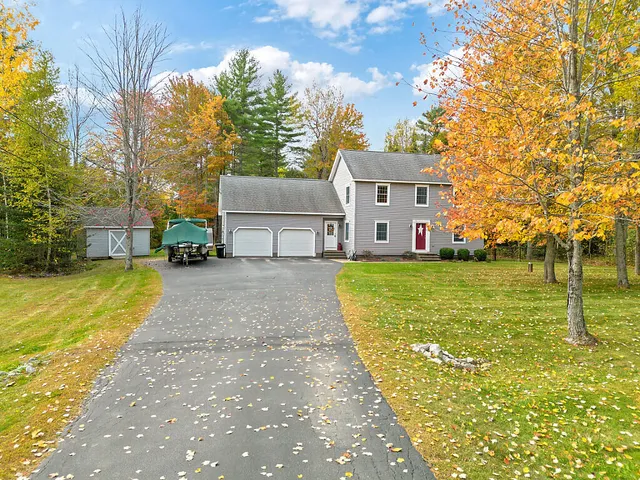 $499,000 | 7 Moyse Road, Winterport, ME 04496