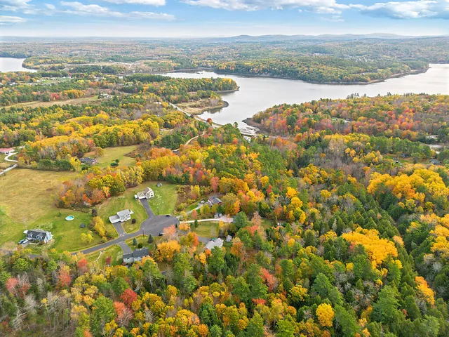 $499,000 | 7 Moyse Road, Winterport, ME 04496