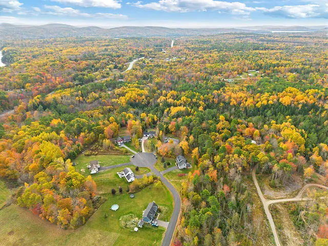 $499,000 | 7 Moyse Road, Winterport, ME 04496