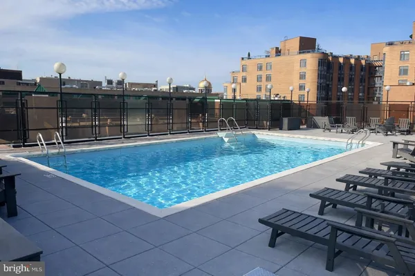 $2,100 | 1420 N Street Northwest, Unit 907, Washington, DC 20005