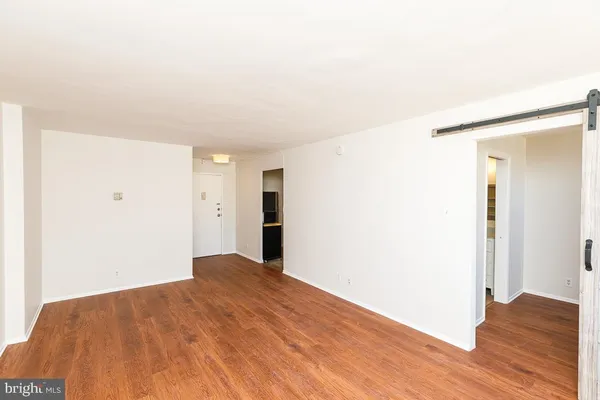 $2,100 | 1420 N Street Northwest, Unit 907, Washington, DC 20005
