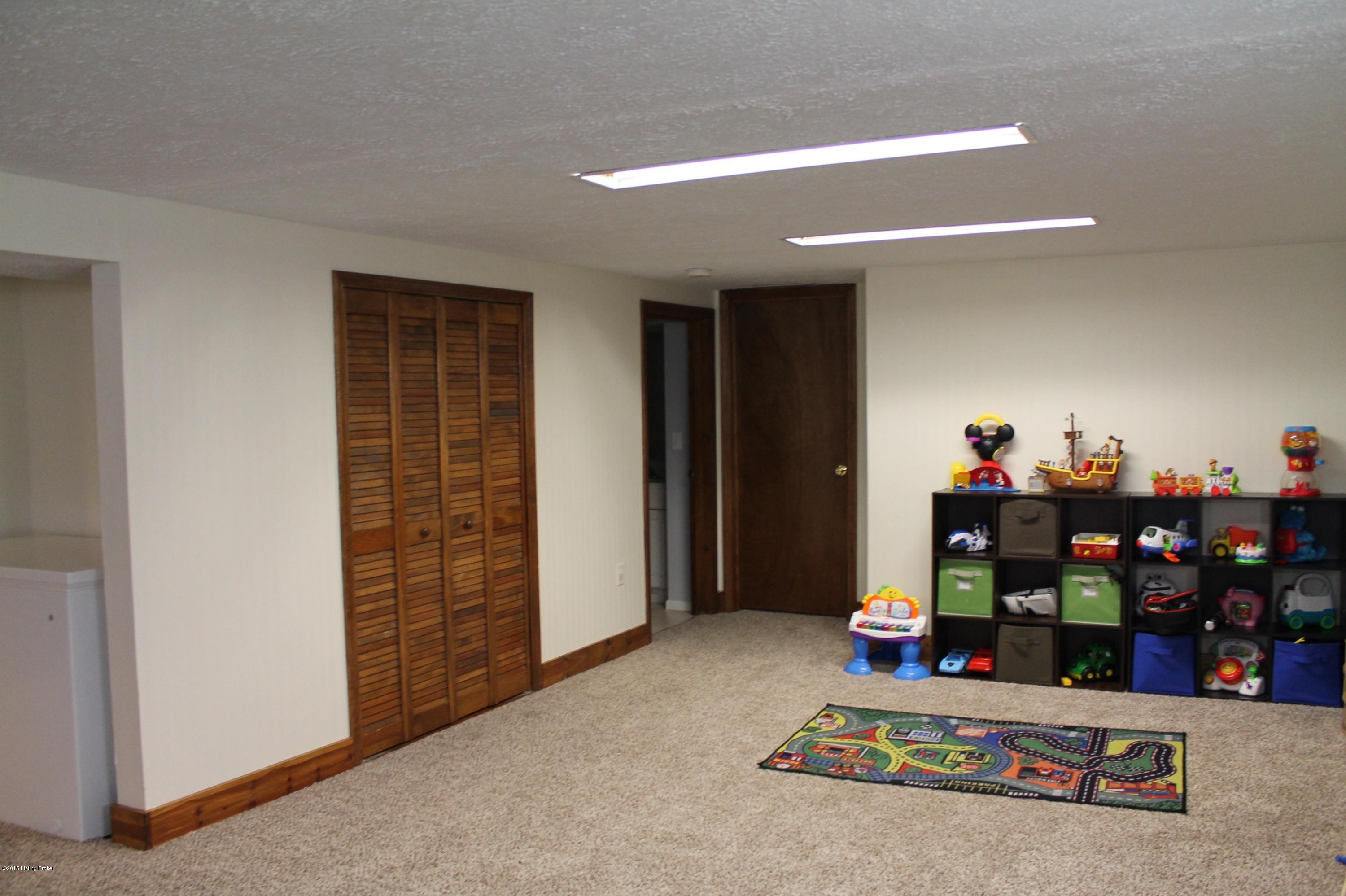 7805 Laurel Ridge Road Louisville, KY 40219 - Photo 46 of 77 Family room in basement