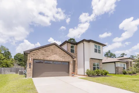 $355,000 | 14205 Wonder Lake Lane, Conroe, TX 77384