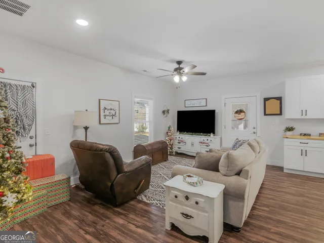 $799,900 | 307 Weldon Lake Road, Milner, GA 30257