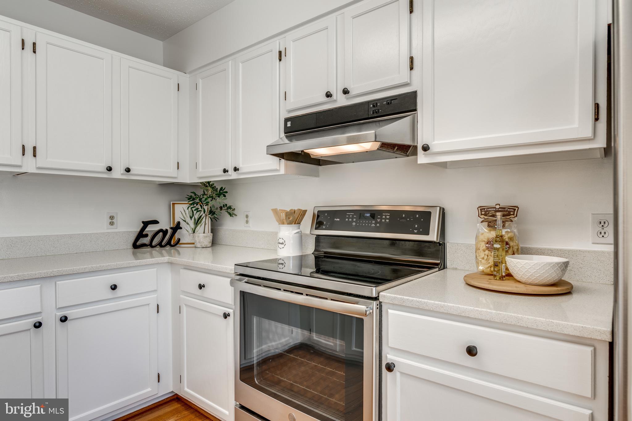 1650 Oak Spring Way Reston, VA 20190 - Photo 15 of 45 Gallery Image 15