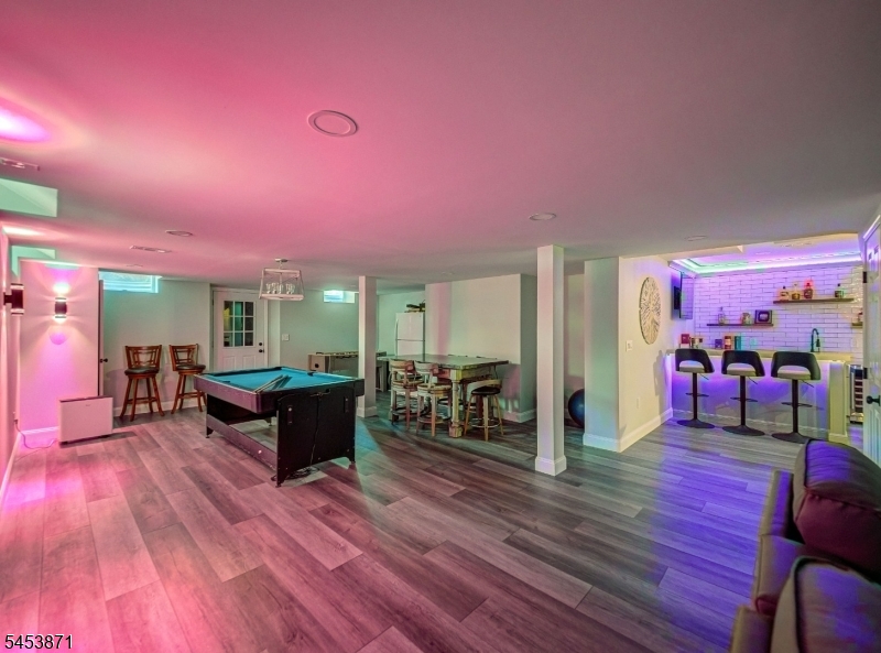 10 Spyglass Road Skillman, NJ 08558 - Photo 32 of 39 Gallery Image 32