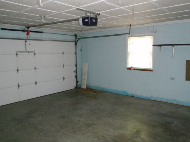 612 North Rangeline Road Anderson, IN 46012 - Photo 11 of 12 Gallery Image 11