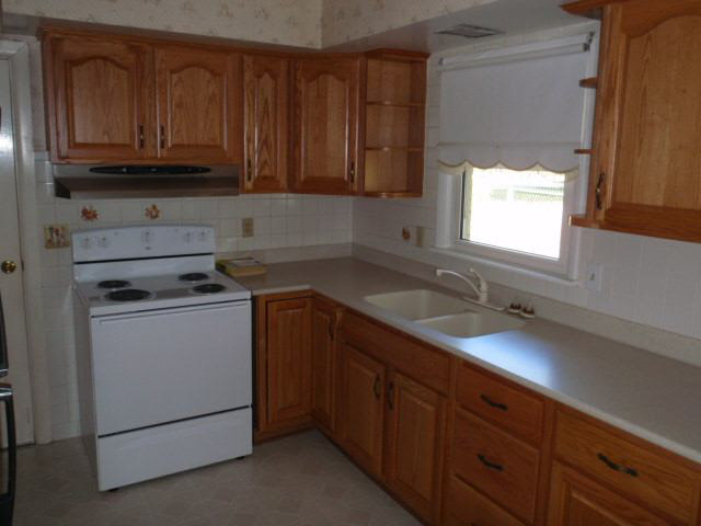 612 North Rangeline Road Anderson, IN 46012 - Photo 6 of 12 Gallery Image 6