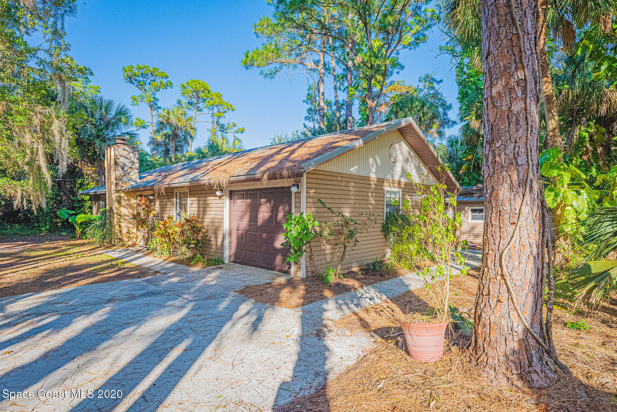 7461 Ester Road Cocoa, FL 32927 - Photo 5 of 38 JC7_9599-HDR