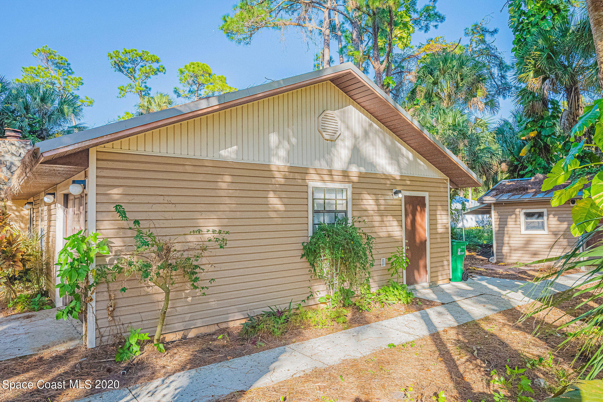7461 Ester Road Cocoa, FL 32927 - Photo 6 of 38 JC7_9602-HDR