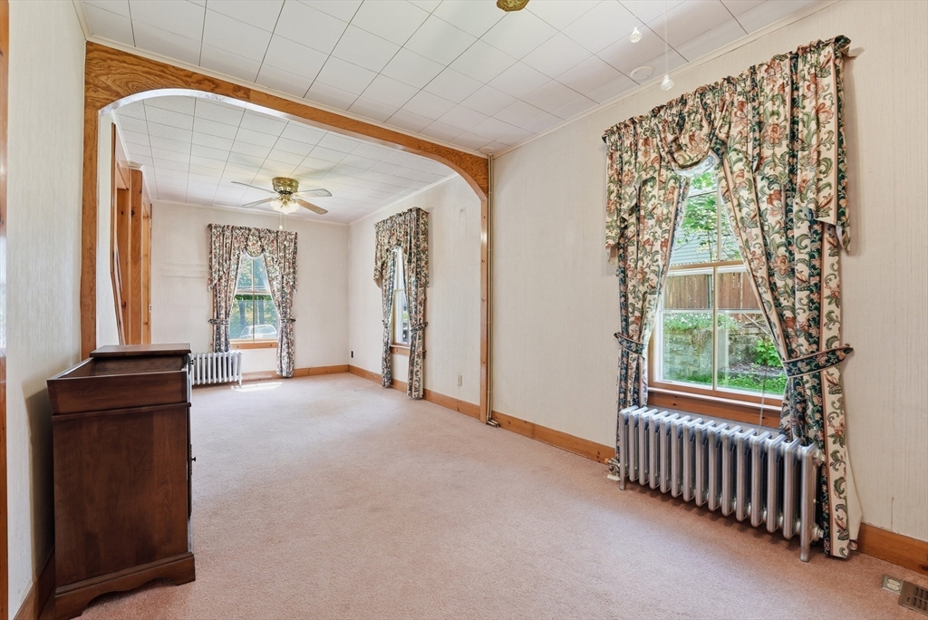 17 East Howe Street Orange, MA 01364 - Photo 6 of 34