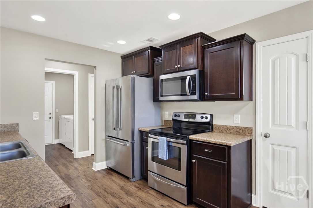 202 Beaubrook Boulevard Springfield, GA 31329 - Photo 12 of 35