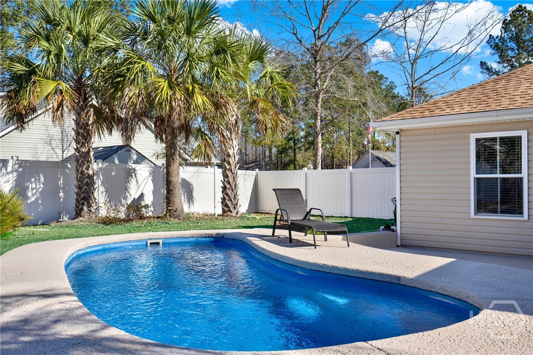 202 Beaubrook Boulevard Springfield, GA 31329 - Photo 3 of 35