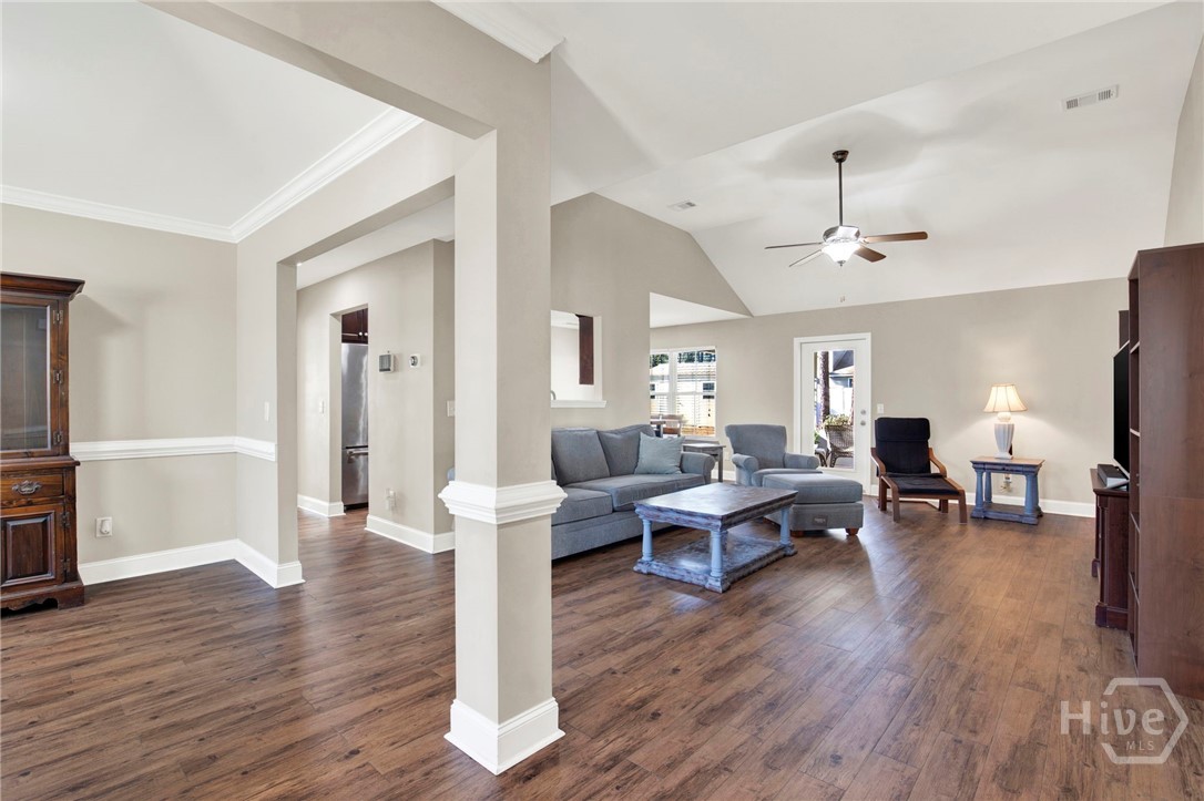 202 Beaubrook Boulevard Springfield, GA 31329 - Photo 5 of 35