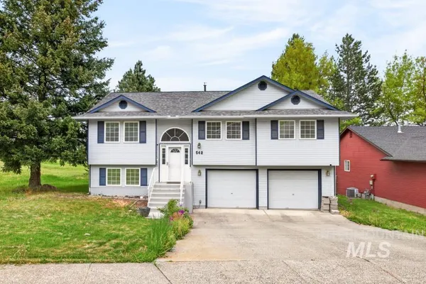 $480,000 | 542 Northwood Drive, Moscow, ID 83843