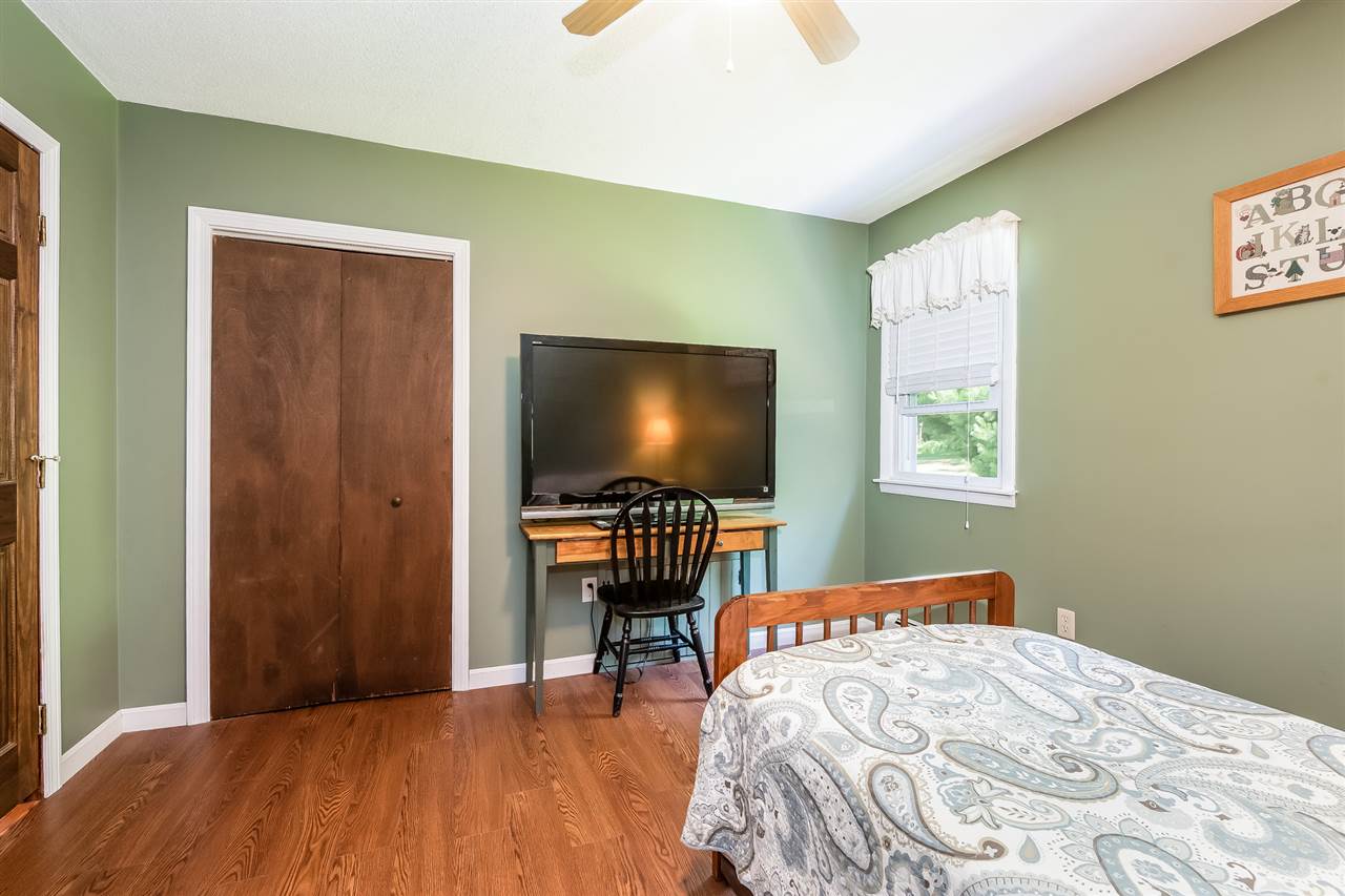 76 Stinson Road Goffstown, NH 03045 - Photo 21 of 40