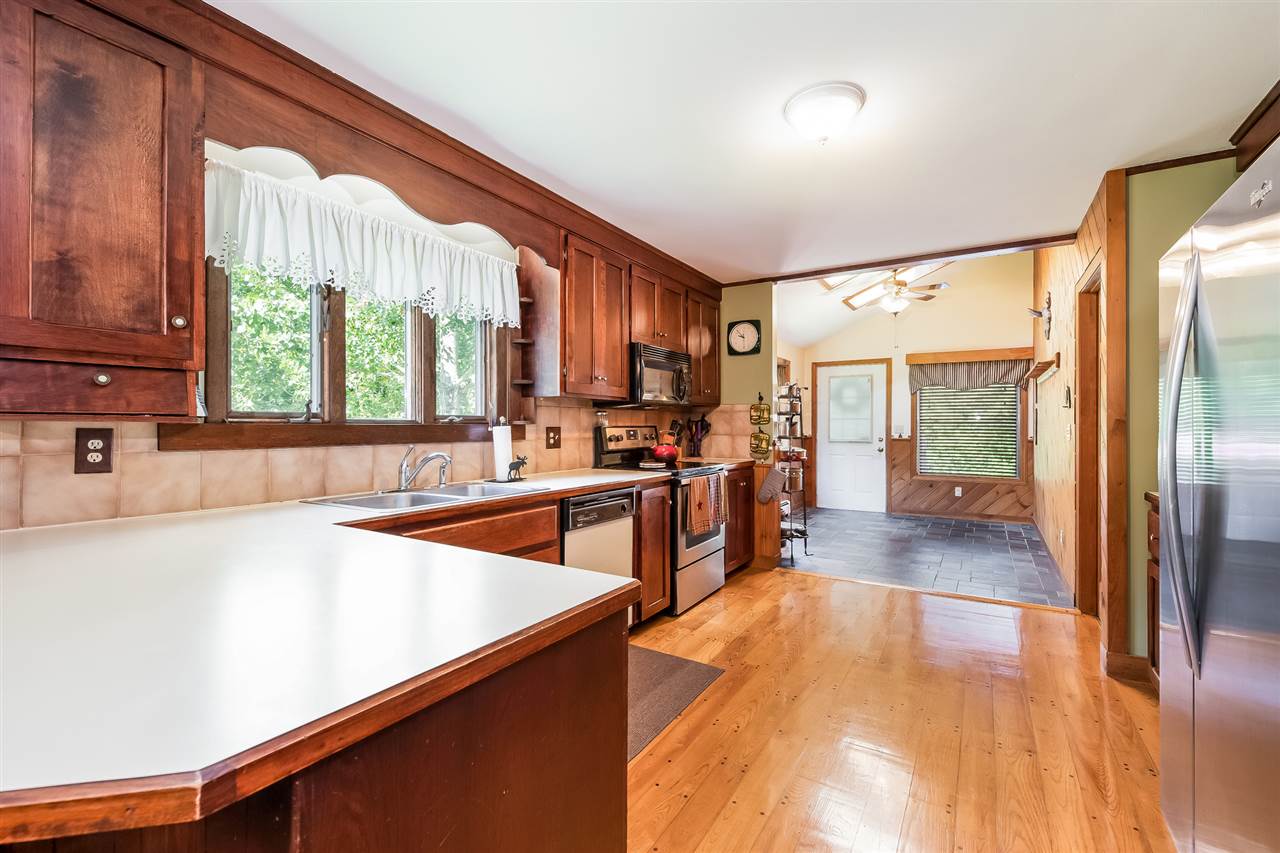 76 Stinson Road Goffstown, NH 03045 - Photo 6 of 40